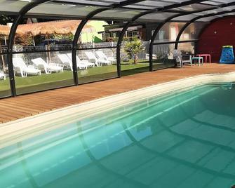 Chalet Les P'tites Maisons dans la Prairie - Sallertaine - Piscine