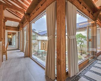 Soyeonjung - Andong - Balcon