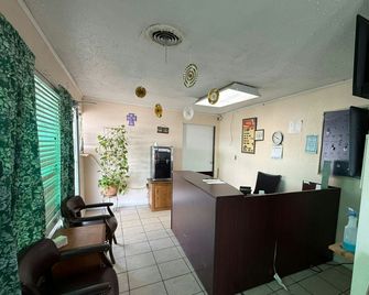 Delight Inn Little Rock Benton I-30 - Benton - Рецепція