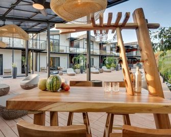 The Bungalows #6 - Lush Gardens & Pristine Lap Pool - Flamingo Beach - Playa Flamingo - Binnenhof