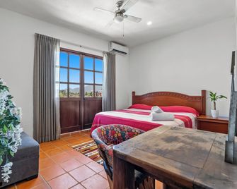Los Gonzalez Hotel by Monyxbnb - Puerto Vallarta