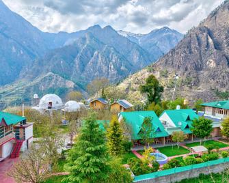 Regal Retreat - Kullu - Außenansicht