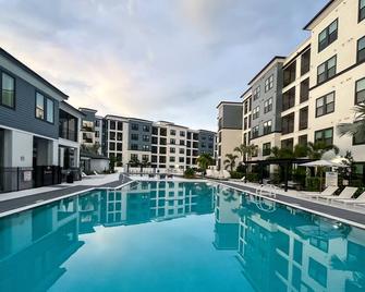 Westshore Apartments by Barsala - Tampa - Piscina