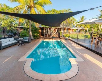 Coconutz - Self contained eco tent with fantastic ocean views, 800 m to beach - Cable Beach - Piscina