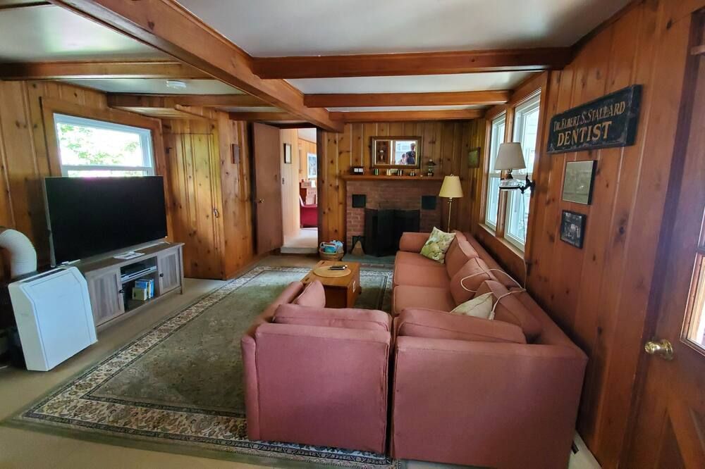 this property is no longer available