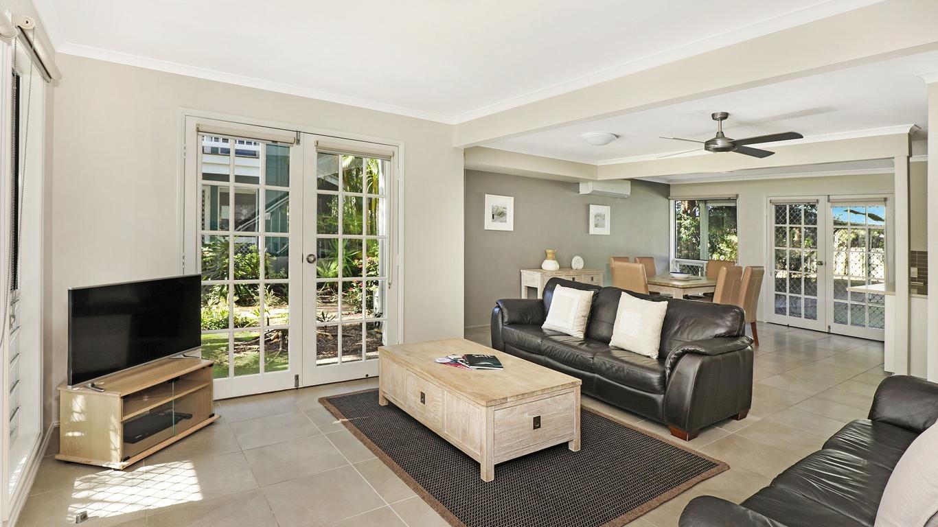 Coral Beach Noosa Resort
