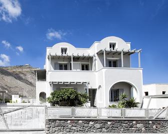 Privee Santorini Hotel - Perissa - Bygning