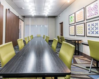 Holiday Inn Express Villa Rica By IHG - Villa Rica - Meeting room