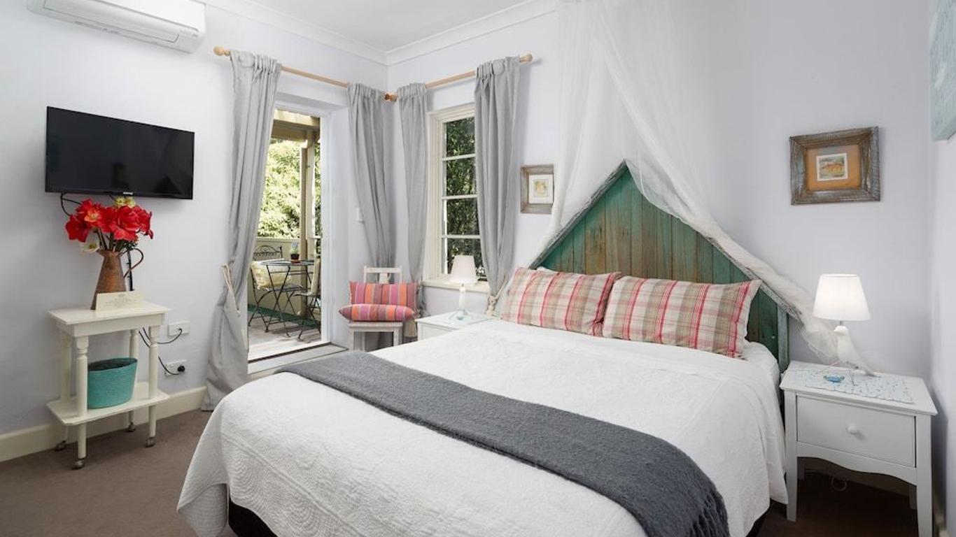 The Castle - Villa by the Sea