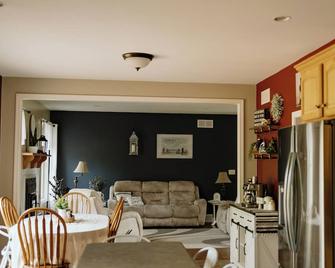 Pleasant Acres - Greenville - Sala de estar