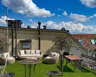 Moderne Altbauwohnung im Zentrum von Bern mit Wellness - Berne - Patio