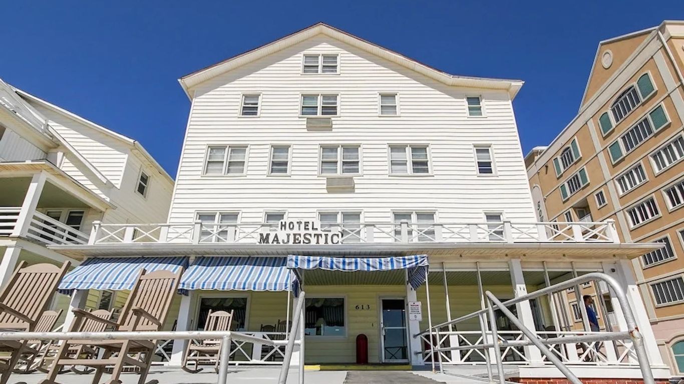 Majestic Hotel & Apartments