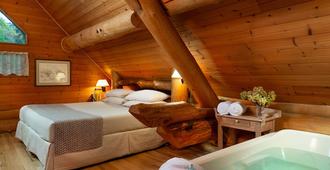 Justin Trails Resort - Sparta - Bedroom
