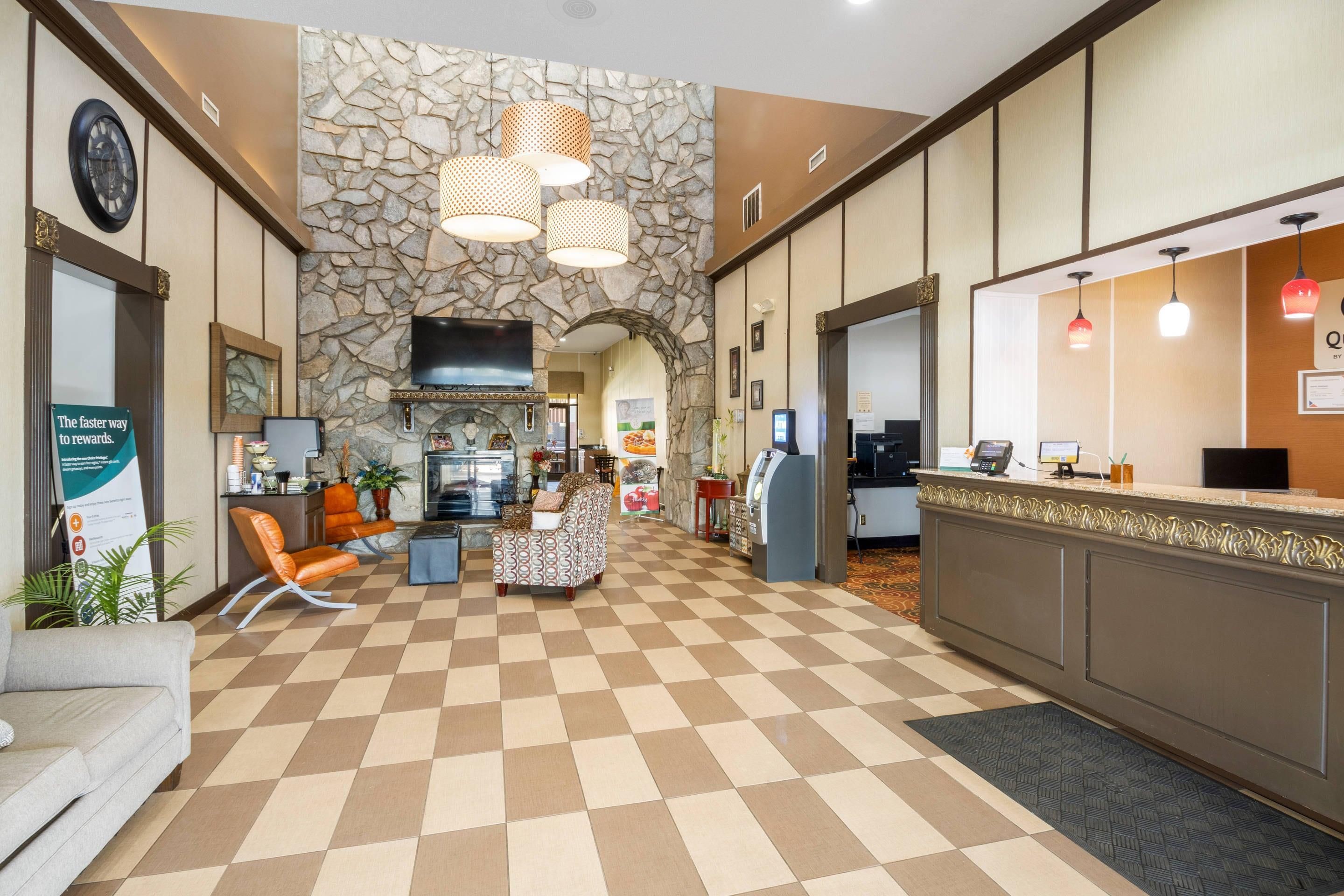 Quality Suites Hickory South - Hickory - Ingresso