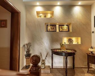 Alba Marina B&B - Castelluzzo - Lobby