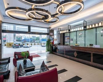 Guangzhou Baiyun International Airport Konggang Junyue Hotel-24 Hours Free Shuttle Bus - Cantón