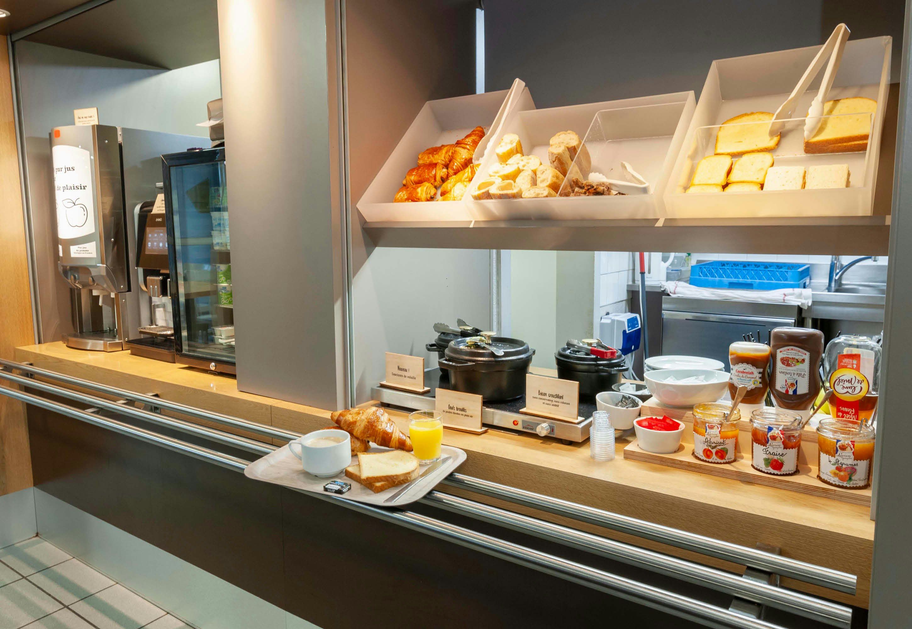 B&B HOTEL Bayonne - ביון - בופה