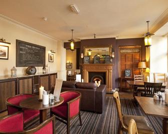 Cromwell Lodge Hotel by Greene King Inns - בנברי - מסעדה