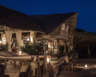 Casa Vacanza nel Luogo Dove i Sogni Diventano Realtà - Lamu - Restaurant
