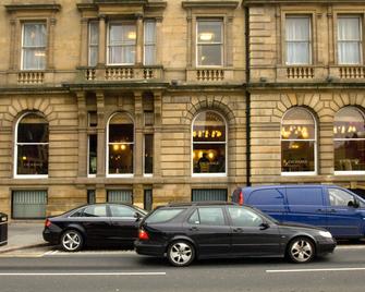 Premier Inn Newcastle City Centre (Quayside) - Newcastle upon Tyne - Budova