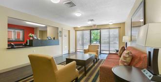 Extended Stay America Suites - Toledo - Maumee - Maumee - Resepsjon