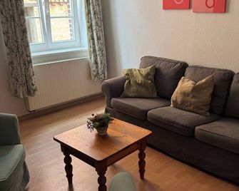 Memory view, Burghof Estate - - Heiligengrabe - Sala de estar