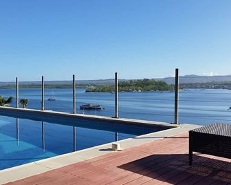 Harbour Views - Port Vila - Pool