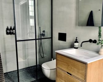 Christianshavn Canalside Luxury Apartment - Copenhagen