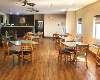 Quality Inn Peru near Starved Rock State Park - Peru - Restaurace