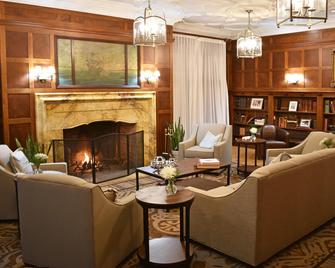 The Mansion at Ocean Edge - Brewster - Bar