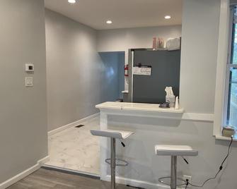 Staycation at your service - Camden - Kitchen