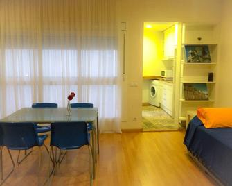 Barcelona City Apartment - Barcelone - Salle à manger