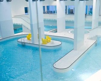 Dgi Huset Herning - Herning - Piscina
