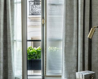 Charles V - Paris