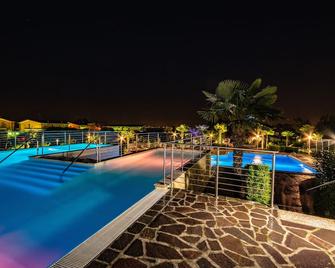 Apparthotel San Sivino - Manerba del Garda - Uima-allas