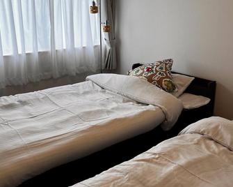 Clean, Tidy and Charming House. 'Gamo4' Hidden Gem in Osaka, near Osaka Castle. - Osaka - Habitación