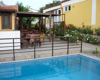Victory Apartments Hotel - Samothraki