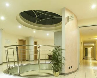 Hotel Le Ginestre - Roccacasale - Pasillo