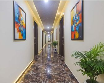 Via Corinthia Boutique Rooms, Candolim Beach - Candolim Beach - קנדולים - מסדרון