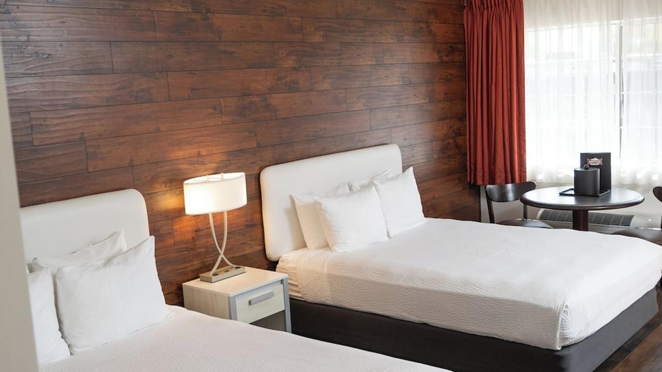 Carson Valley Motor Lodge and Suites