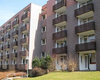 Ferienwohnung Laura F-I-3-4 - Clausthal-Zellerfeld - Gebäude
