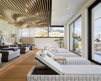 die Hochkönigin - Mountain Resort - Maria Alm am Steinernen Meer - Lounge