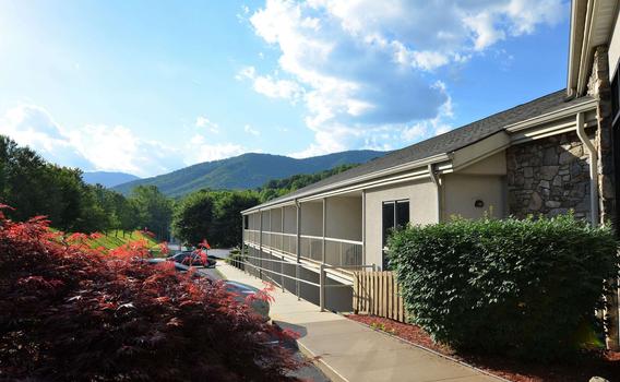 Quality Inn 78 1 3 0 Cherokee Hotel Deals Reviews Kayak