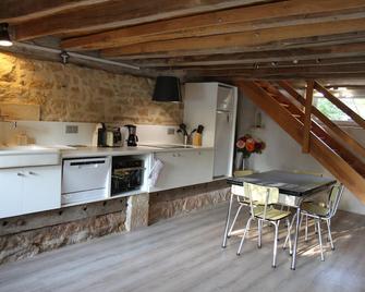 Gite Calme Et Cosy, Toutes Commodites Et - Paray-le-Monial - Cuisine