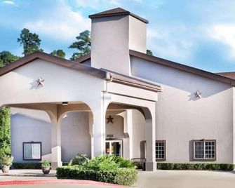 Hotel Piney Woods - Huntsville - Будівля