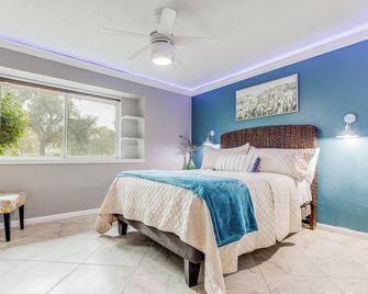 Saddle Up Stay Vacational Home Pool Tenn - Pasadena - Habitación