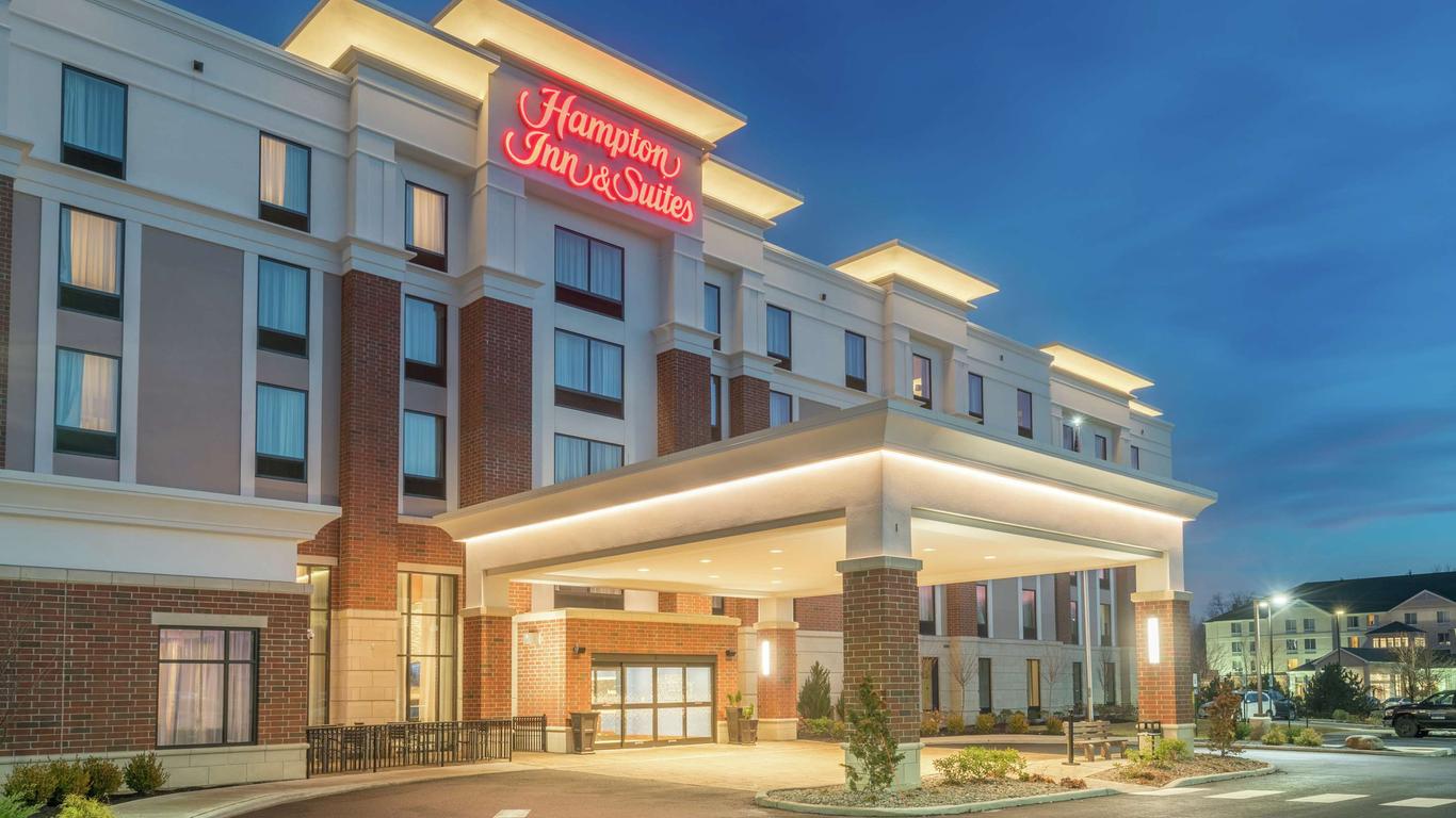 Hampton Inn & Suites Newburgh - Stewart Airport