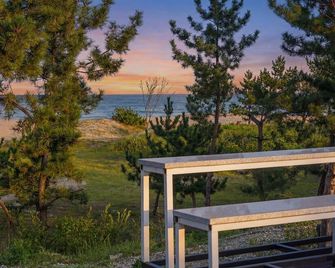 Mangsang Haeorum Family Hotel - Donghae - Balkón