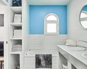 Villa Buganvillas Chiclana de la Frontera by Ruralidays - Cádiz