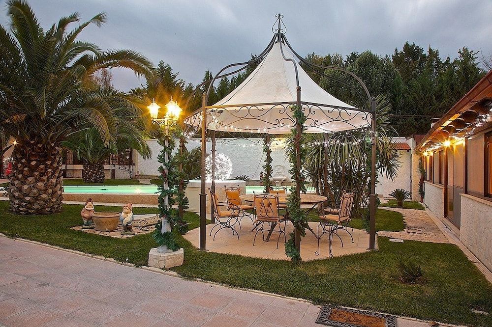 B&B Barletta Acasamia con Parcheggio Privato - Barletta - Patio